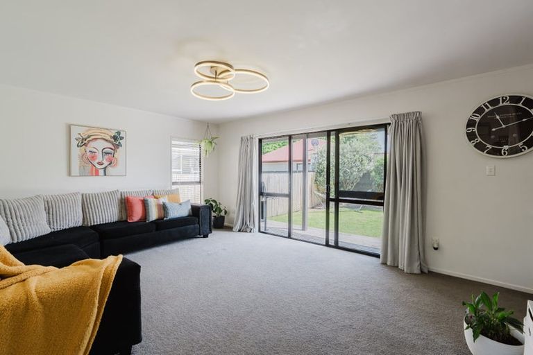 Photo of property in 10 Ensign Place, Flagstaff, Hamilton, 3210