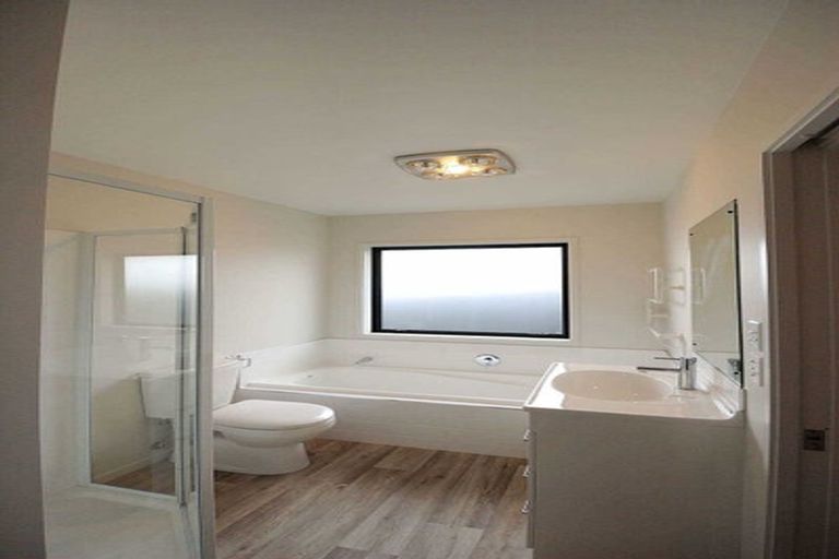 Photo of property in 95 Skyhawk Road, Wigram, Christchurch, 8042