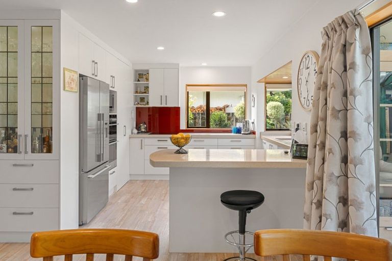 Photo of property in 35 Reading Street, Greytown, 5712