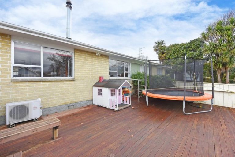 Photo of property in 82 California Drive, Totara Park, Upper Hutt, 5018