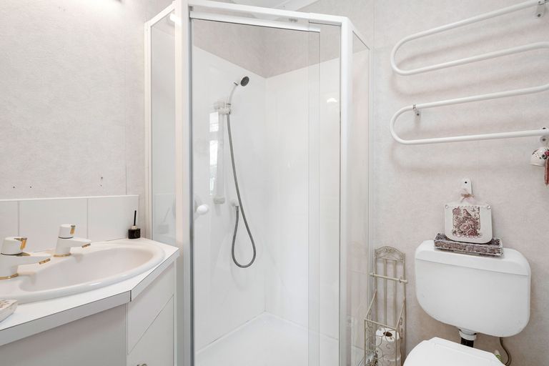 Photo of property in 143 Dixon Street, Masterton, 5810