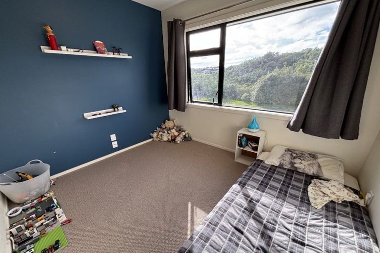 Photo of property in 123 Cashmere Drive, Fitzherbert, Palmerston North, 4410