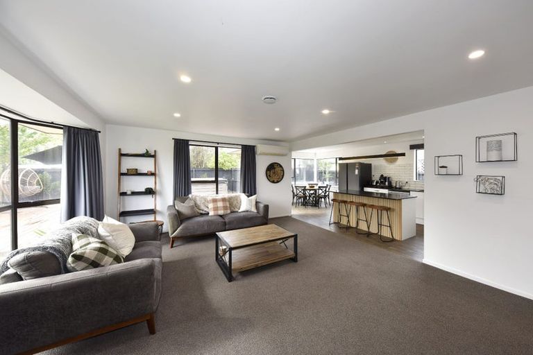 Photo of property in 2 Edwins Way, Burwood, Christchurch, 8083