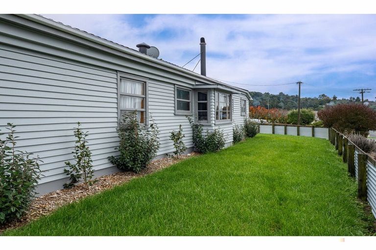 Photo of property in 19 Barker Street, Geraldine, 7930