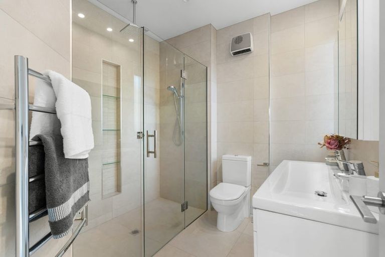 Photo of property in 311a Withells Road, Avonhead, Christchurch, 8042