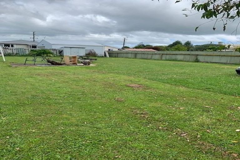 Photo of property in 58 Hokio Beach Road, Levin, 5510