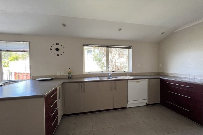 Photo of property in 40a O'halloran Road, Howick, Auckland, 2014