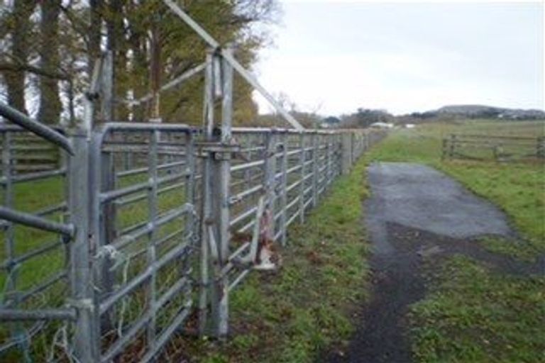 Photo of property in 18 Jg Wilson Drive, Waipukurau, 4281