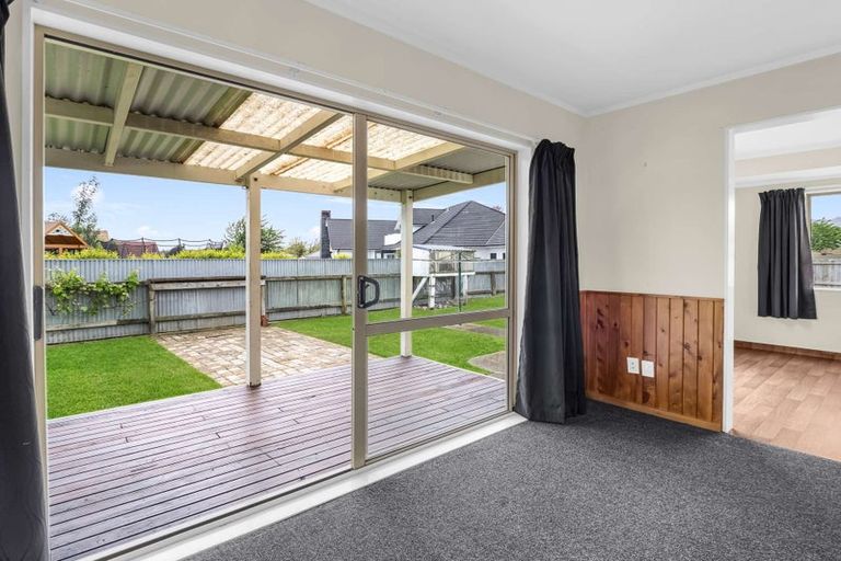 Photo of property in 3 Kirkcaldie Grove, Levin, 5510