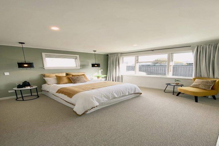Photo of property in 98 Amyes Road, Hornby, Christchurch, 8042