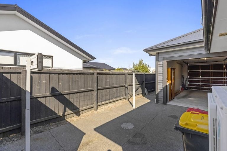 Photo of property in 42 Te Rito Street, Marshland, Christchurch, 8083