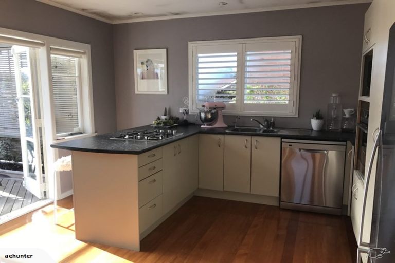 Photo of property in 58 Union Road, Howick, Auckland, 2014