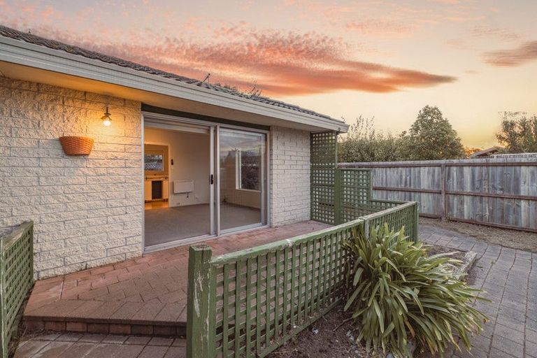 Photo of property in 1/63a Vivian Street, Burwood, Christchurch, 8083