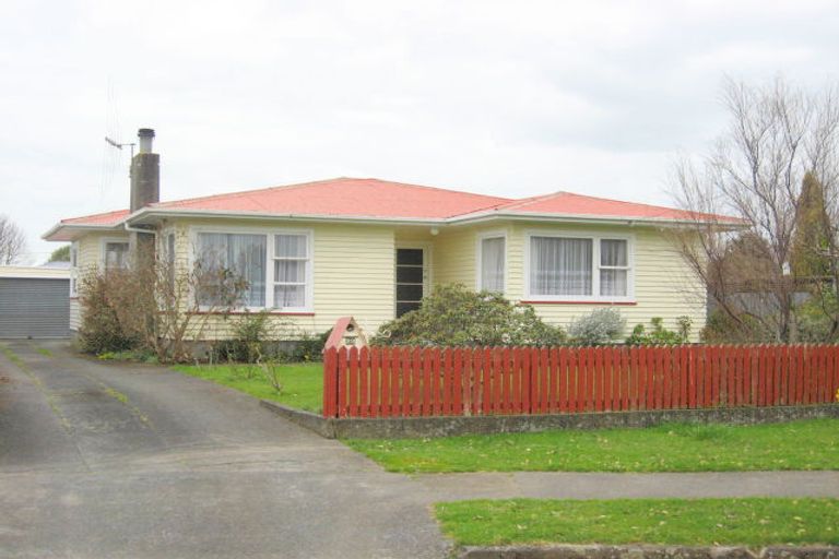 Photo of property in 22 Elizabeth Street, Levin, 5510