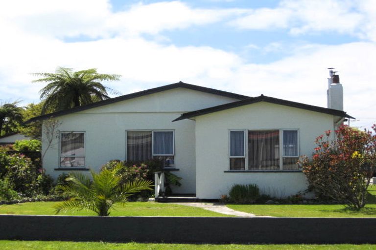 Photo of property in 27a Peel Street, Westport, 7825