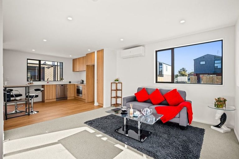 Photo of property in 112 Aldwins Road, Phillipstown, Christchurch, 8062