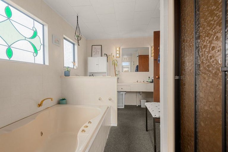 Photo of property in 20 Beaven Street, Marton, 4710