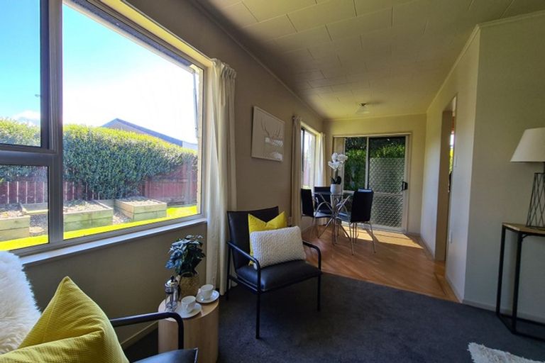 Photo of property in 1/24 Oxford Street, Taradale, Napier, 4112