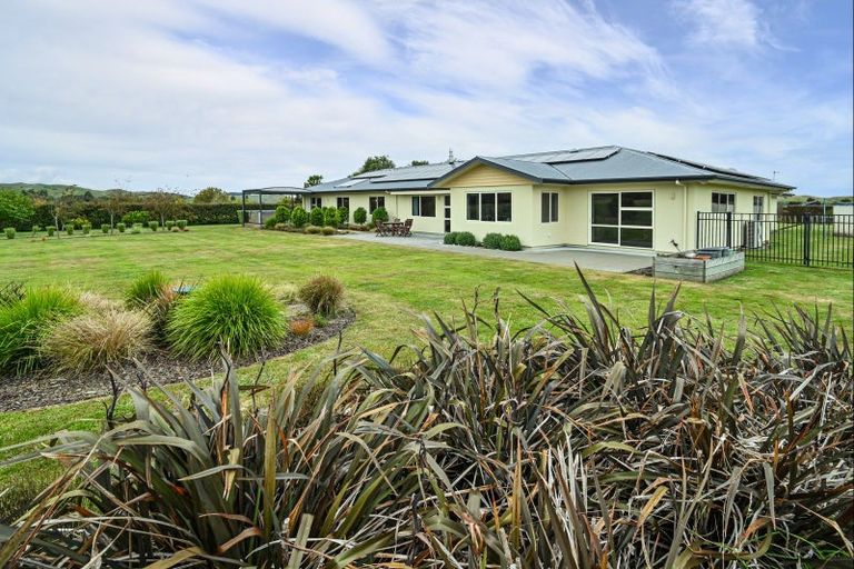 Photo of property in 456 Dartmoor Road, Puketapu, Napier, 4186