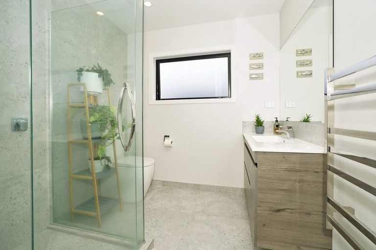 Photo of property in 60u2 Queenwood Avenue, Queenwood, Hamilton, 3210