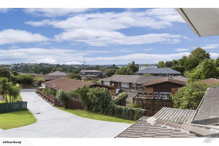 Photo of property in 5 Petrel Place, Massey, Auckland, 0614