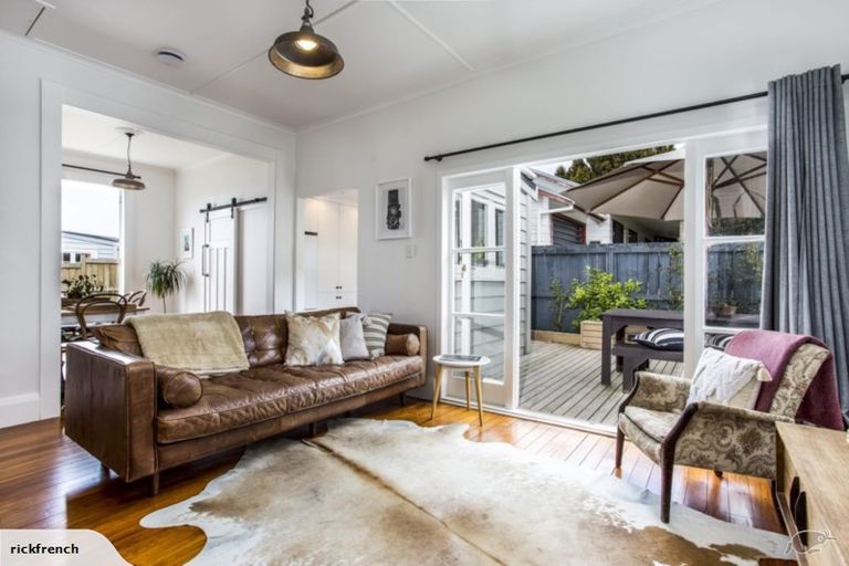 Photo of property in 1/54 Old Wairoa Road, Papakura, 2110