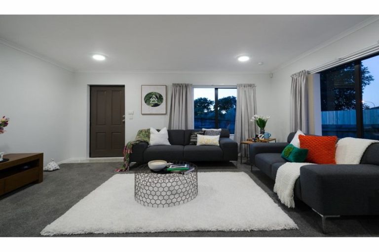 Photo of property in 51 Munroe Road, Ranui, Auckland, 0612
