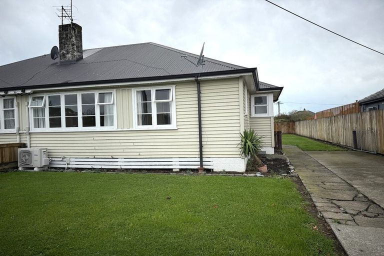 Photo of property in 64 Hutcheson Street, Mayfield, Blenheim, 7201