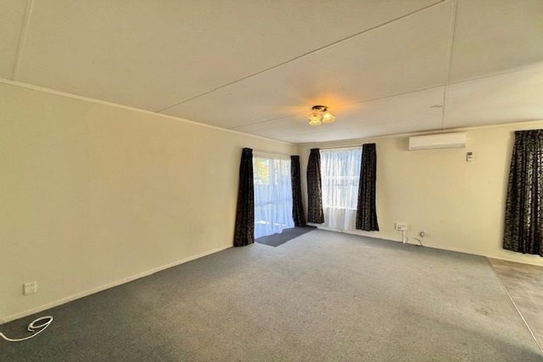 Photo of property in 2 Harold Lane, Dinsdale, Hamilton, 3204