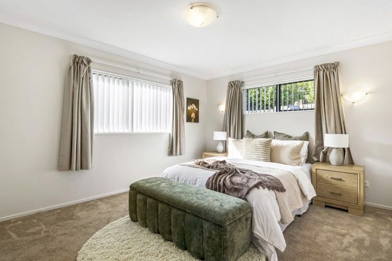 Photo of property in 3/41 Okura River Road, Okura, Auckland, 0792