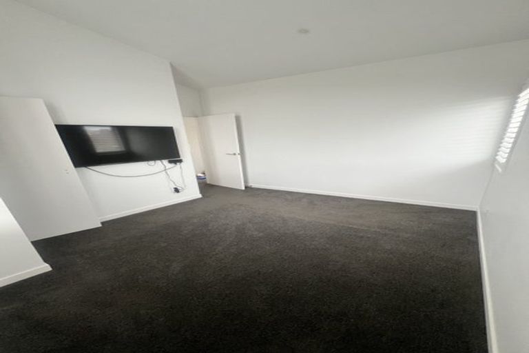 Photo of property in 1/50 Friend Street, Karori, Wellington, 6012