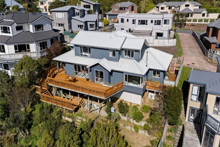 Photo of property in 68 Downing Street, Crofton Downs, Wellington, 6035