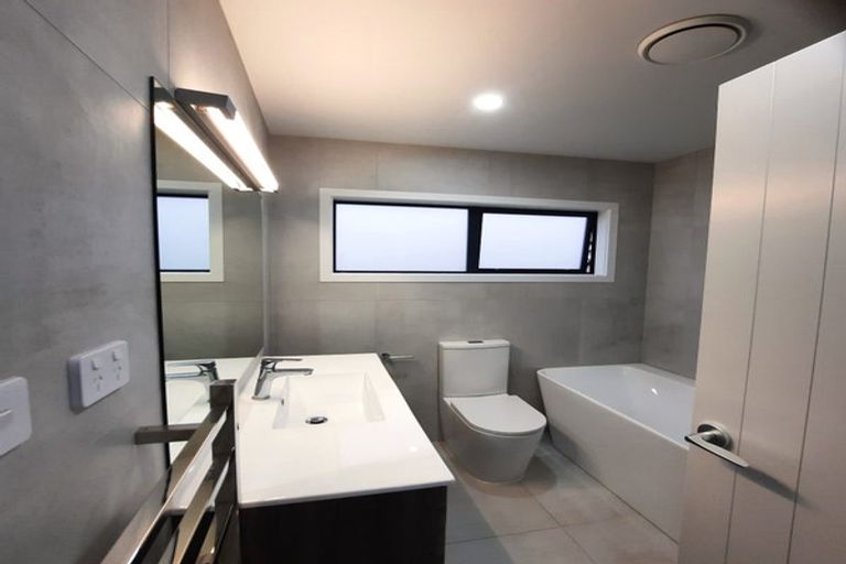 Photo of property in 29b Patons Road, Howick, Auckland, 2014