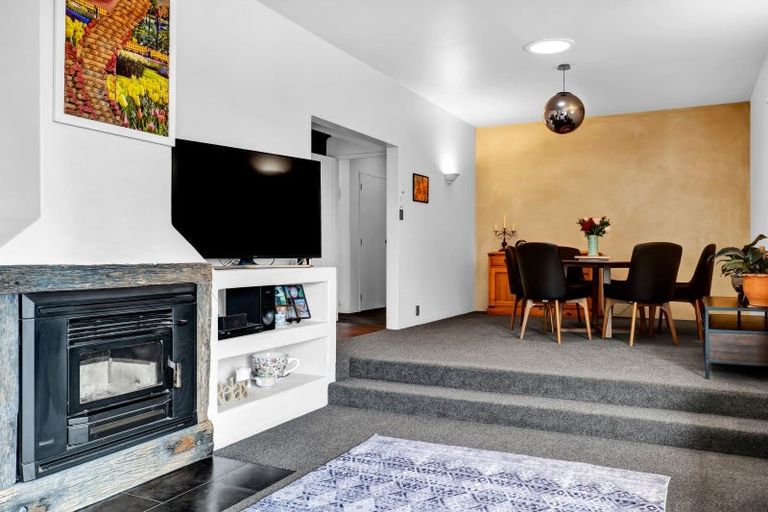 Photo of property in 35 Maire Street, Hawera, 4610