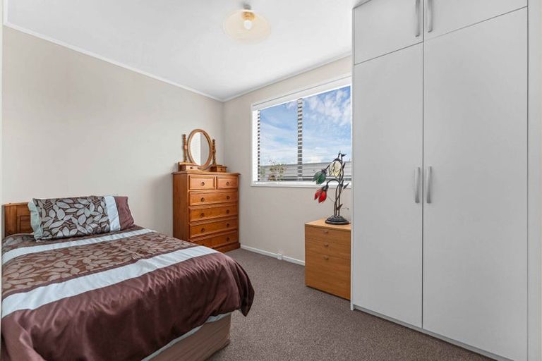 Photo of property in 9 Le Havre Place, Takanini, 2112