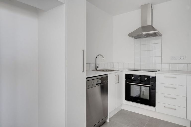 Photo of property in 101/3 Rauemi Way, Te Atatu South, Auckland, 0610