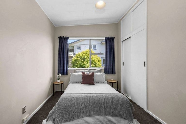 Photo of property in 31 Tauroa Road, Havelock North, 4130