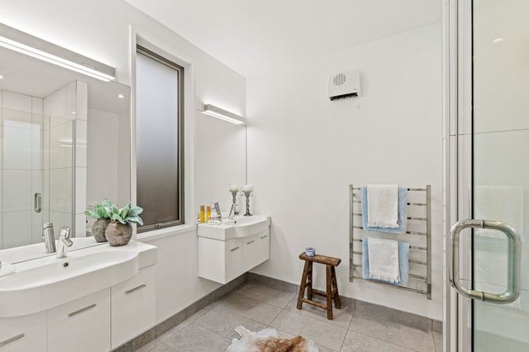 Photo of property in 154 Clyde Road, Burnside, Christchurch, 8053