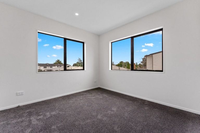 Photo of property in 133f Manuroa Road, Takanini, 2112