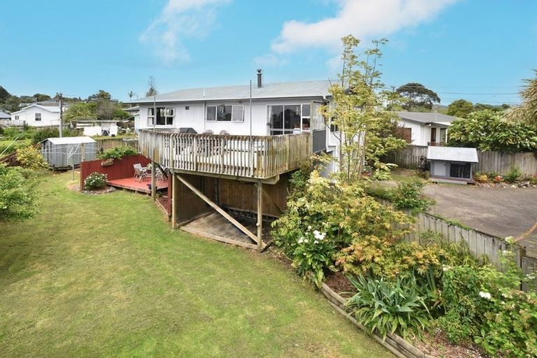 Photo of property in 2/90 Rosier Road, Glen Eden, Auckland, 0602