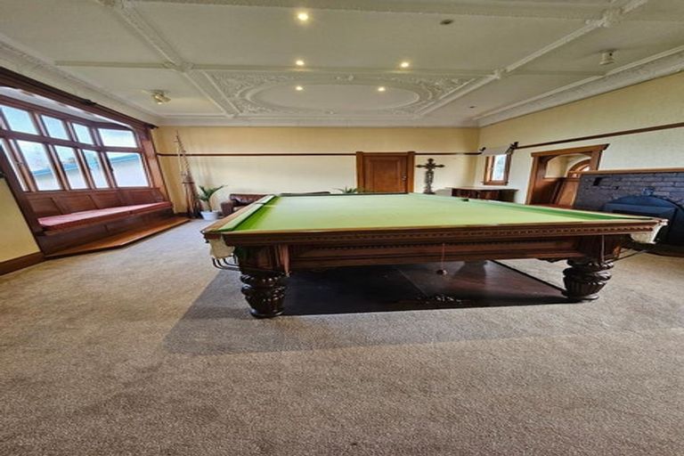 Photo of property in 6 Ridge Lane, New Plymouth, 4310