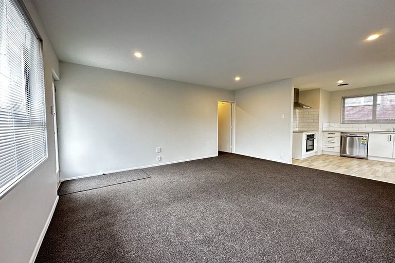 Photo of property in 1/4 Grove Road, Addington, Christchurch, 8024