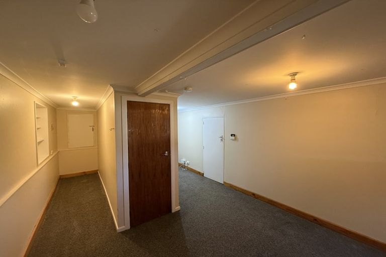 Photo of property in 150 The Ridgeway, Mornington, Wellington, 6021