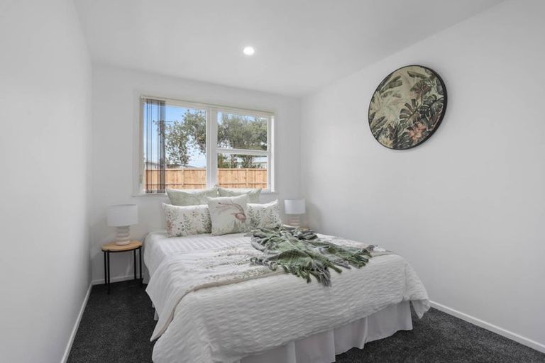 Photo of property in 94 Harrington Road, Henderson, Auckland, 0610