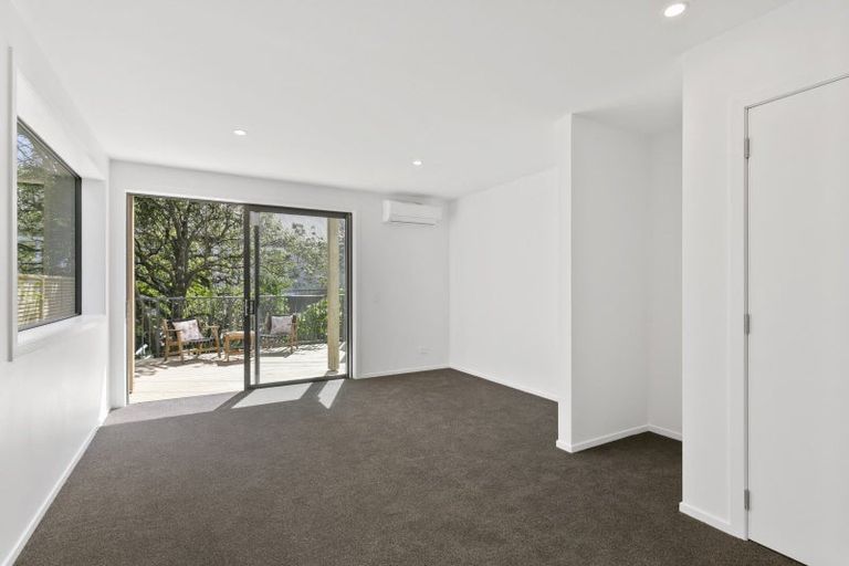 Photo of property in 96u9 Washington Avenue, Brooklyn, Wellington, 6021