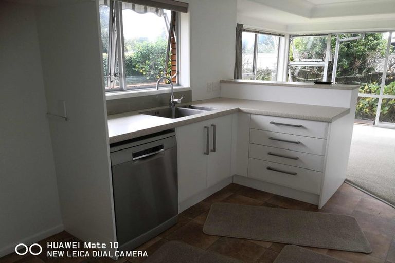 Photo of property in 12 Cedar Grove, Matua, Tauranga, 3110