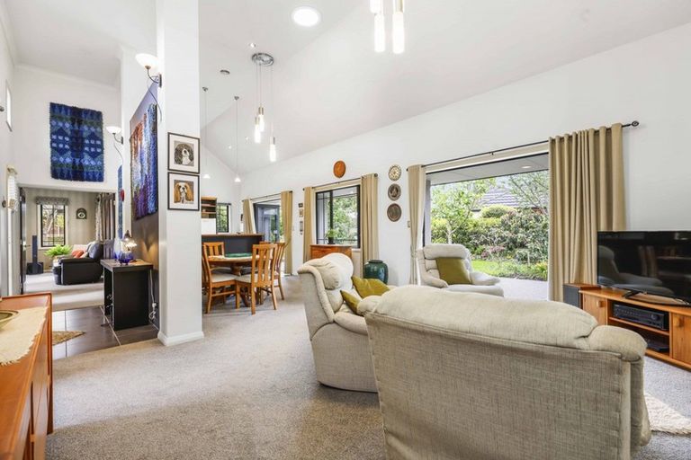 Photo of property in 2 Jaemont Court, Huntington, Hamilton, 3210