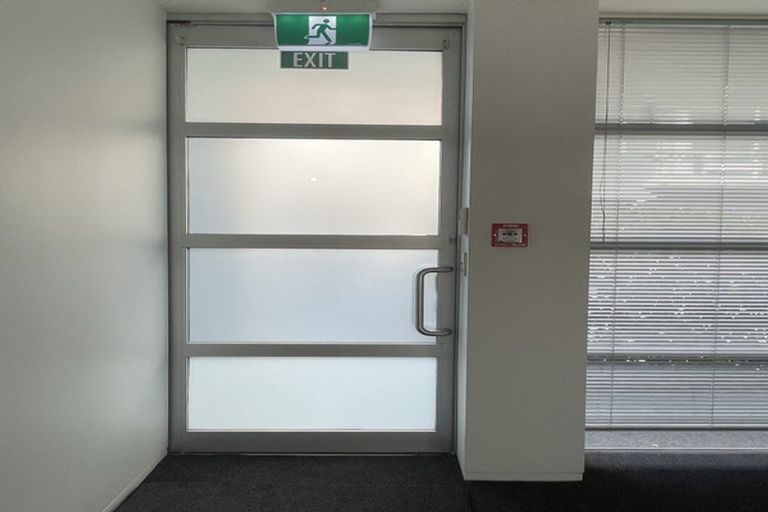 Photo of property in 8/8a Settlers Crescent, Ferrymead, Christchurch, 8023