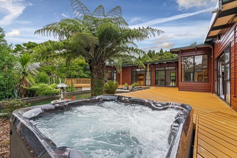 Photo of property in 78 Opanuku Road, Henderson Valley, Auckland, 0612