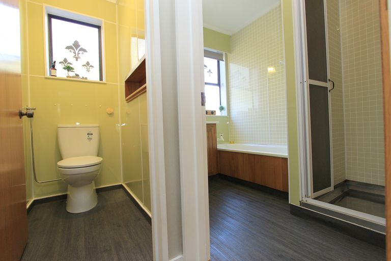 Photo of property in 2 Bank Street, Springlands, Blenheim, 7201